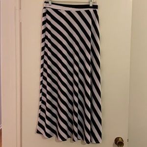 Black/White Diagonal Stripe Maxi Skirt